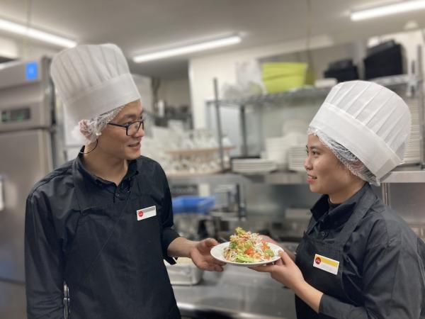 やさしい日本語活用事例_すかいらーく_04