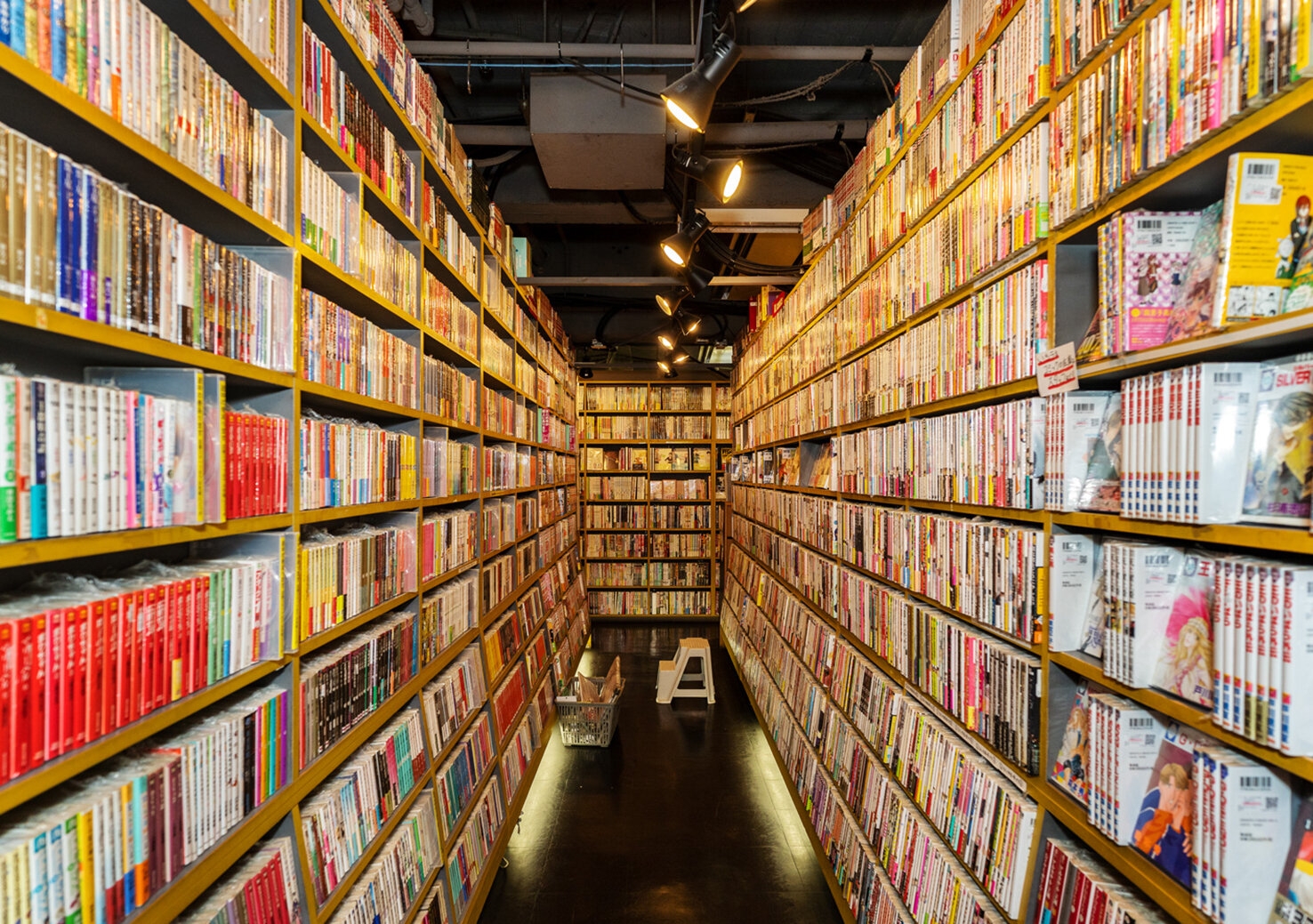 Nakano Broadway 2.jpg