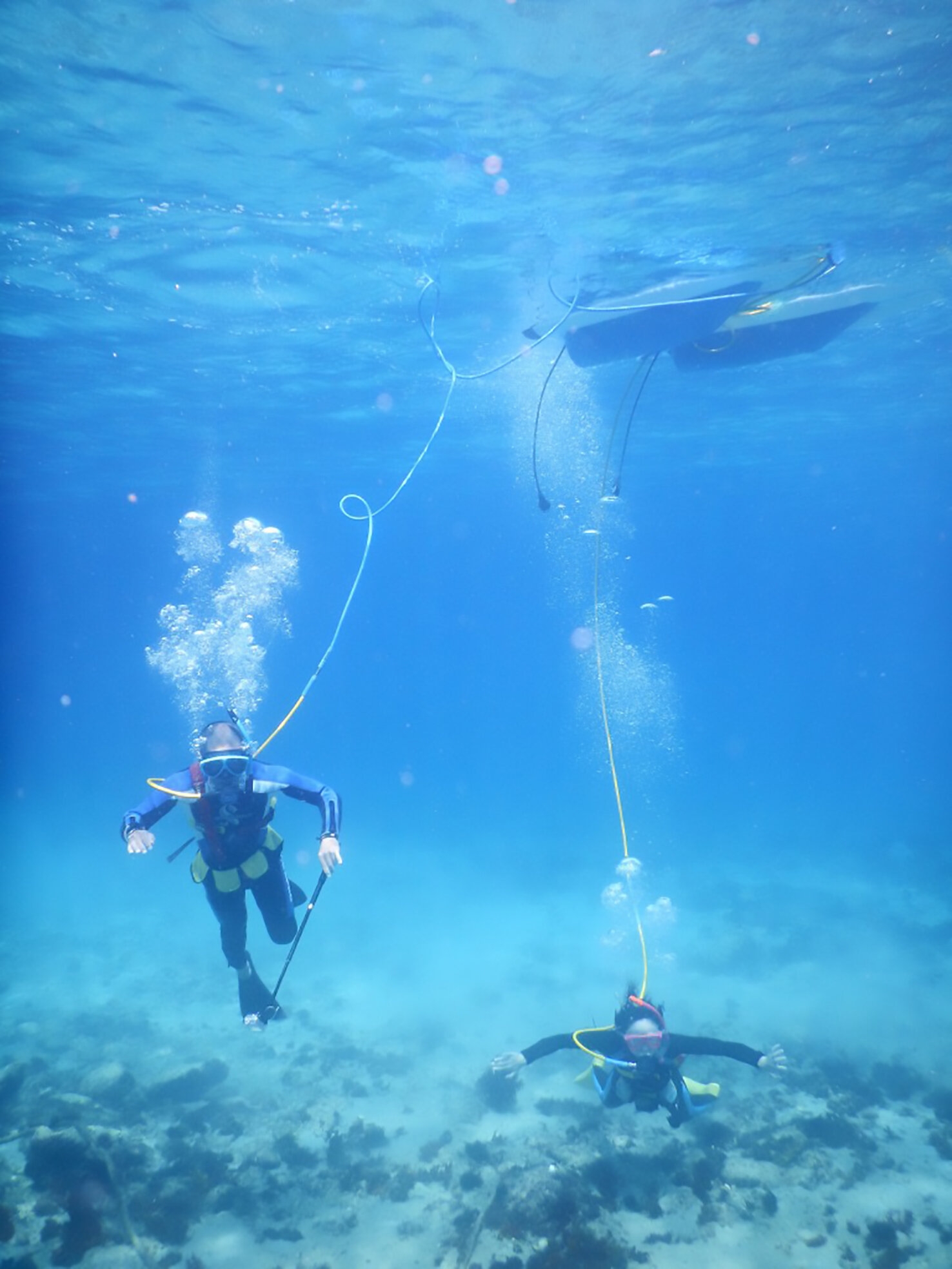 scuba light shikinejima.jpg