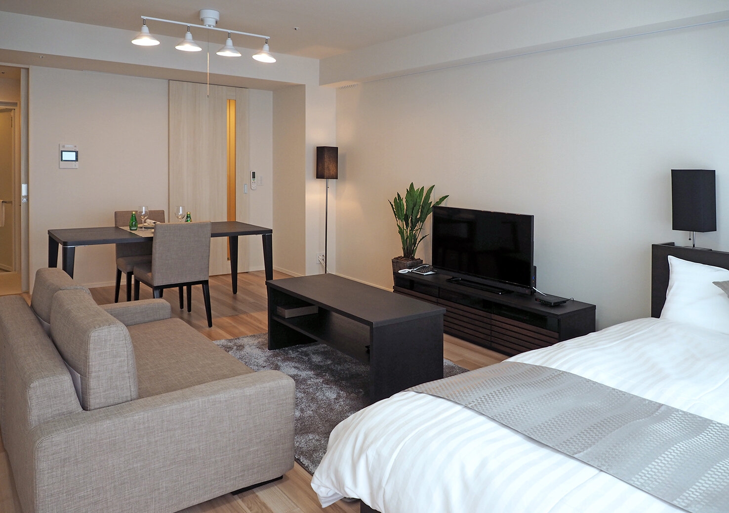 Tokyo Apartments 3.JPG